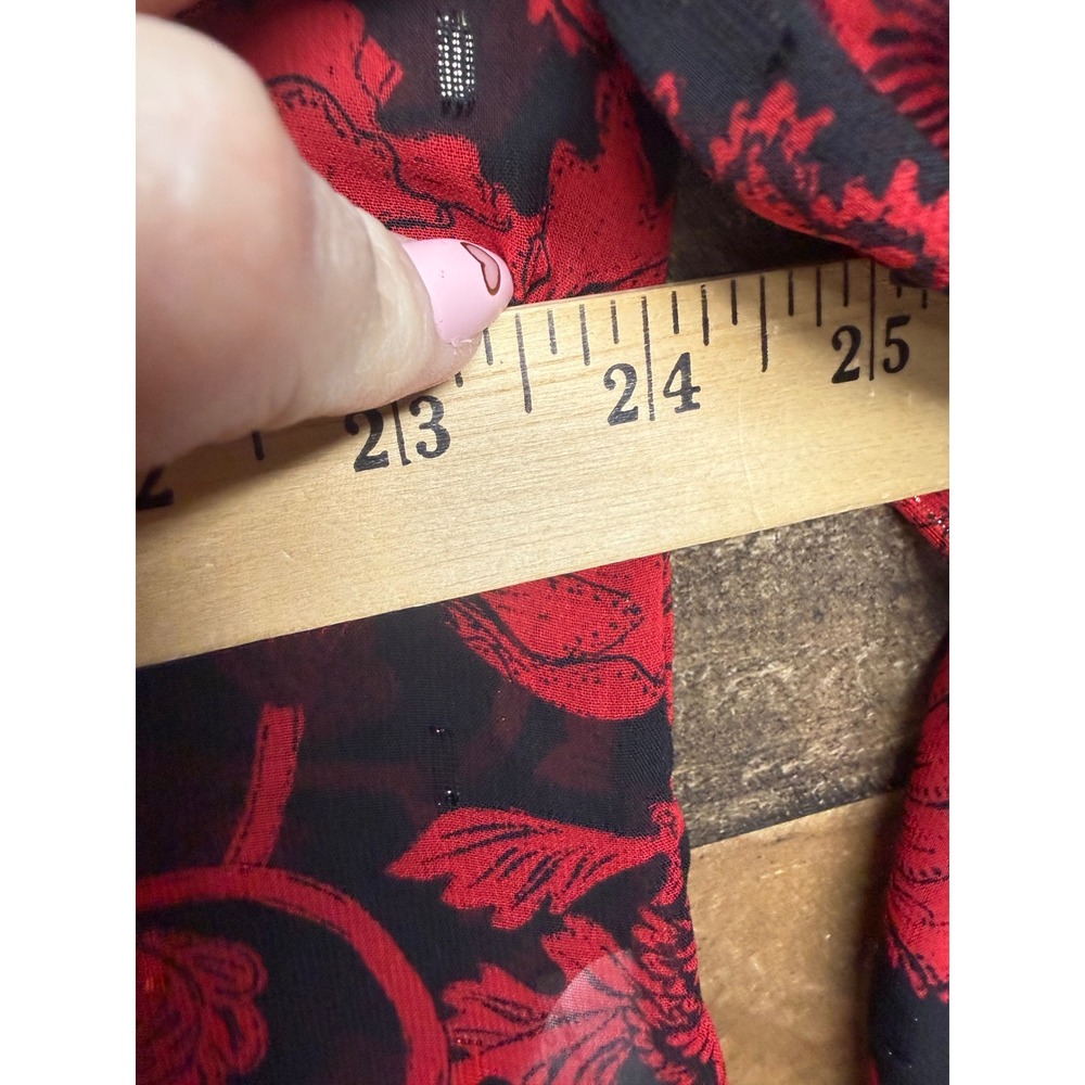 Chico's Carmine Red Ryne Bloom Ruffle Front Blouse Metallic Floral Top Size 3 16 - Picture 8 of 10